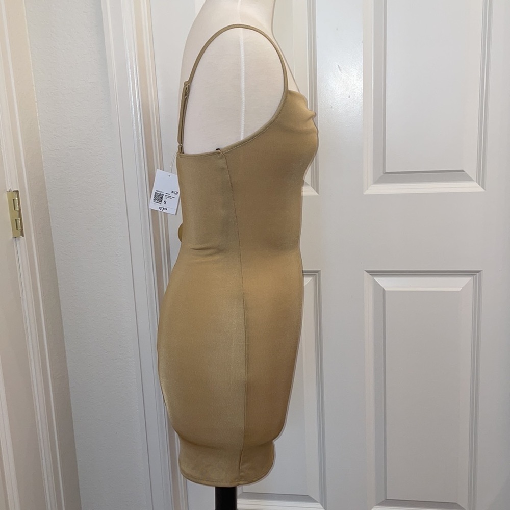 019: FOREVER 21 slinky form-fitting mini dress in cappuccino in women’s  Small - Picture 4 of 15